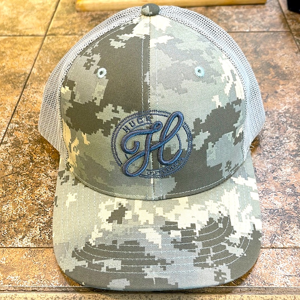 Huck outdoors